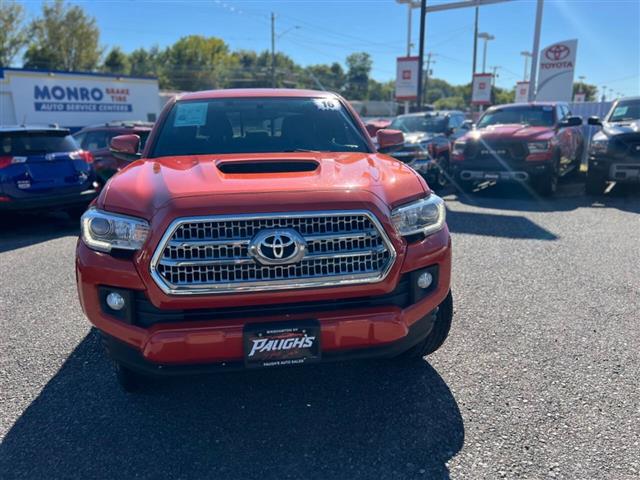 $27490 : 2016 Tacoma image 5