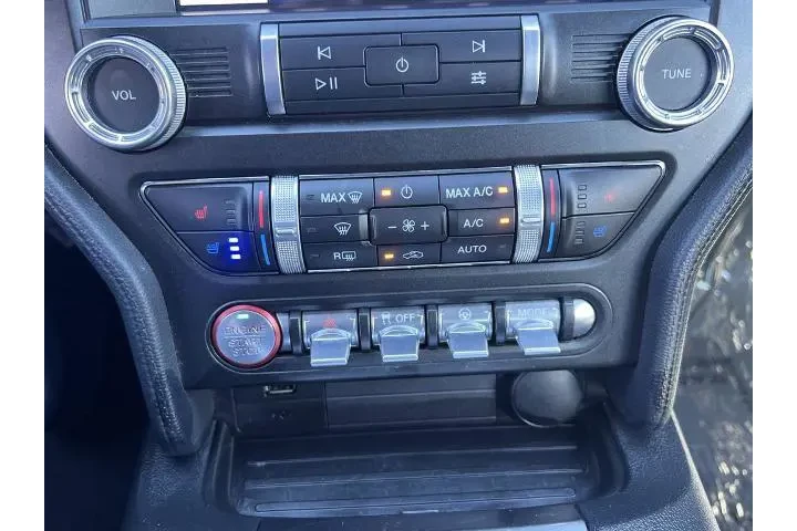 $25950 : Ford Mustang 2023 EcoBoost P image 6