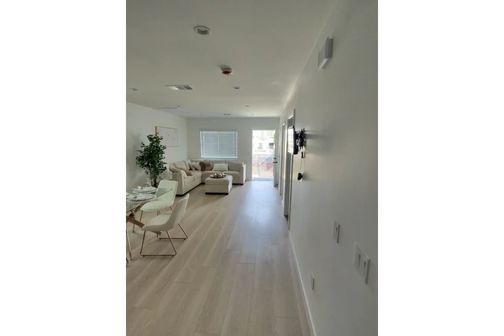 $2900 : Tengo casa disponible de renta image 3