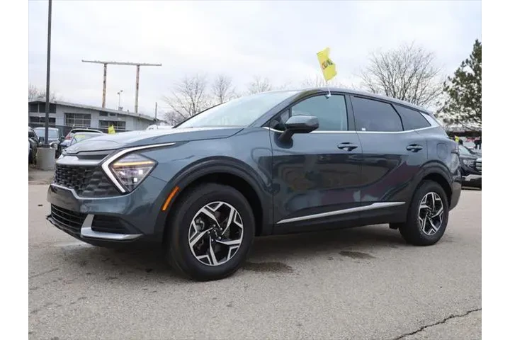 $23377 : Kia Sportage 2025 AWD LX 4dr image 5