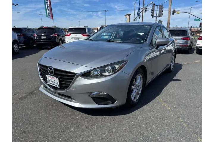 $12998 : 2016 MAZDA3 i Sport image 5