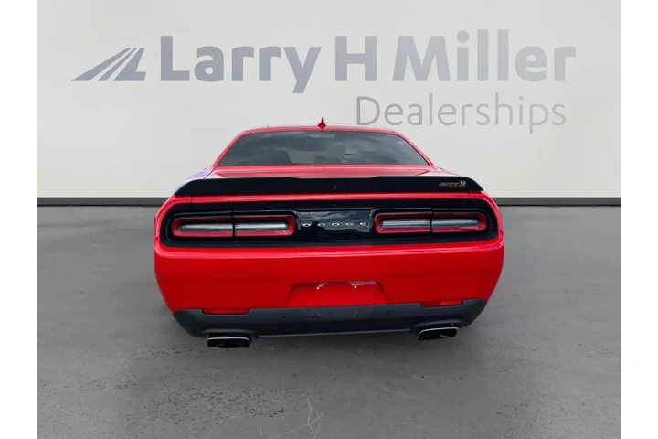 Dodge Challenger 2018 R/T Sc image 4