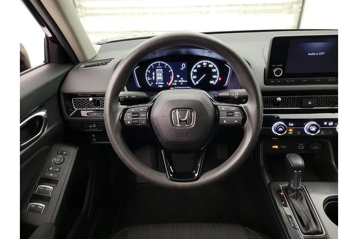 $24998 : Honda Civic 2024 LX 4dr Seda image 10