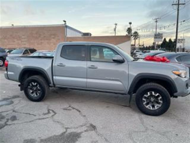 $27995 : 2019 TOYOTA TACOMA DOUBLE CAB image 9