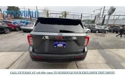 $27927 : Ford Explorer 2022 AWD XLT 4 thumbnail