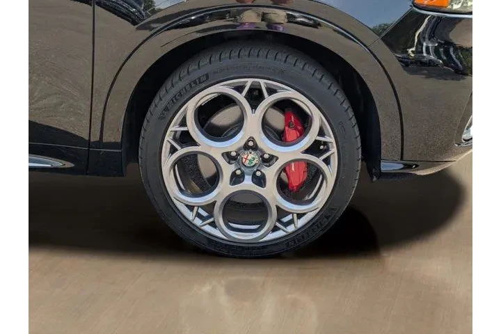 Alfa Romeo Tonale Hybrid 202 image 6