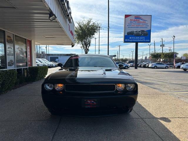 $11999 : 2014 Challenger SXT image 4