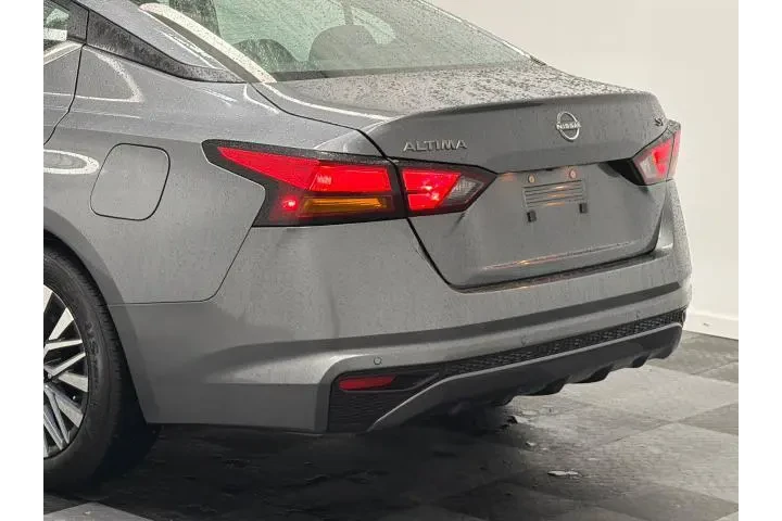 $20000 : Nissan Altima 2024 2.5 SV 4d image 7