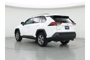 $35998 : Toyota RAV4 2024 AWD XLE 4dr thumbnail