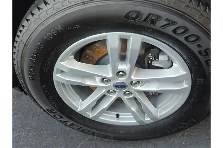 $24390 : Ford Explorer 2022 XLT 4dr S image 8