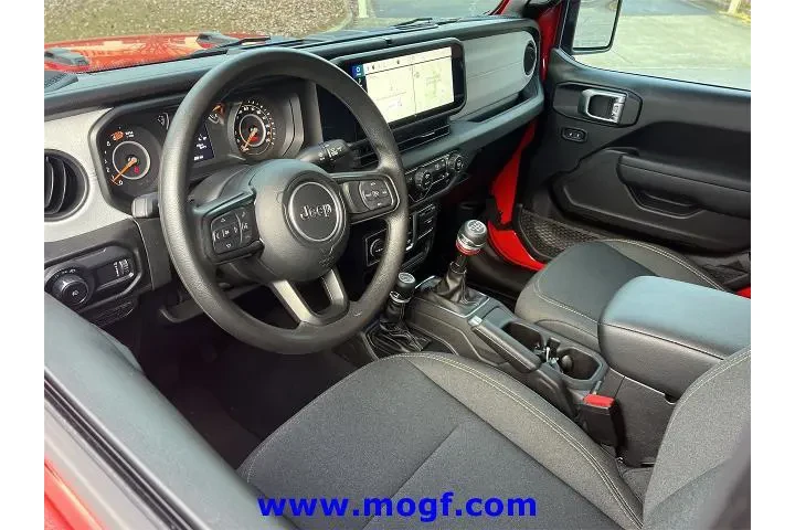 $26995 : Jeep Wrangler 2025 4x4 Sport image 2