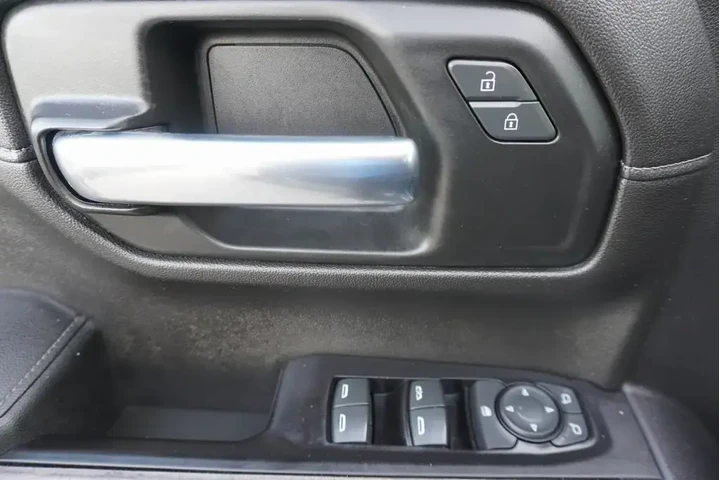 $30988 : Chevrolet Silverado 1500 201 image 9