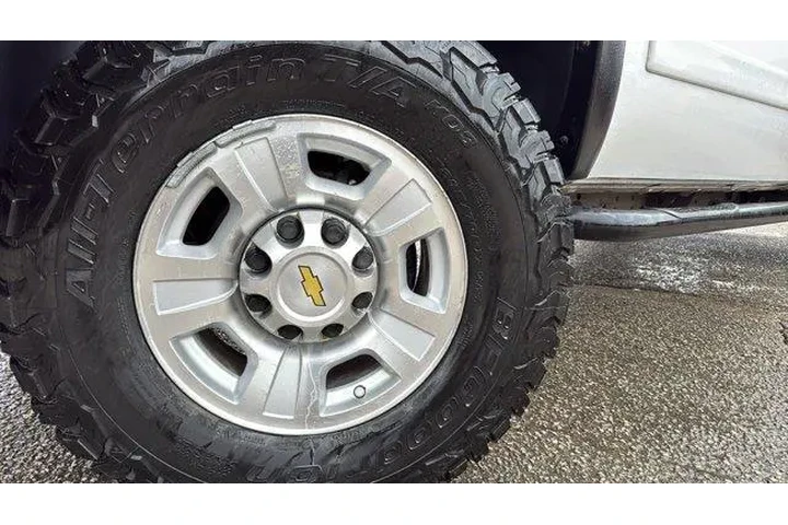 $10857 : Chevrolet Silverado 2500HD 2 image 7