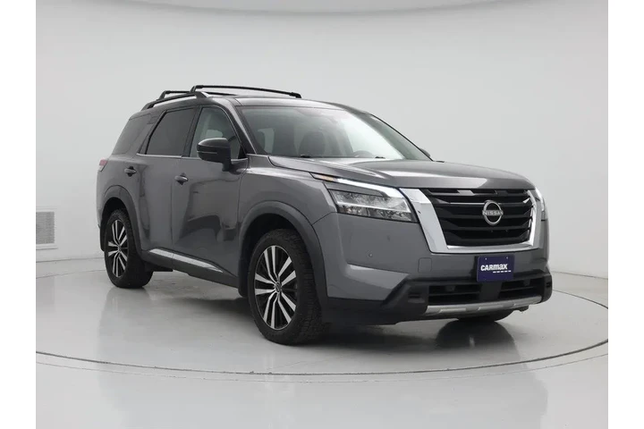 $33998 : Nissan Pathfinder 2023 Plati image 1