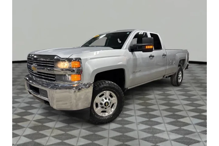 2016 Silverado 2500HD image 10