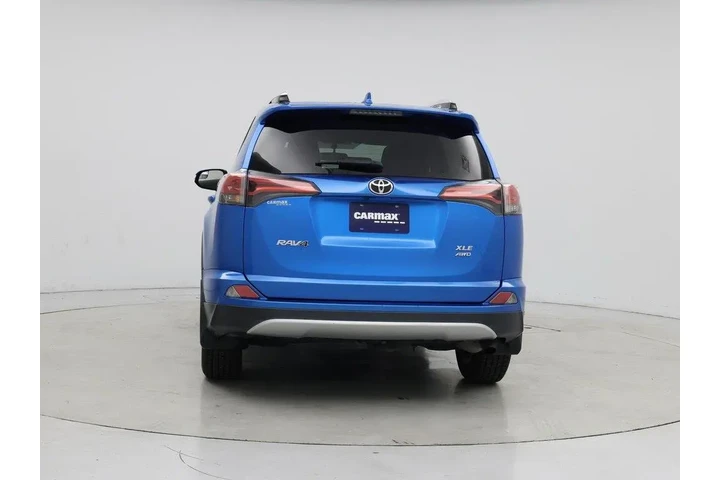 $16998 : Toyota RAV4 2016 AWD XLE 4dr image 6
