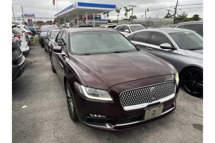 $12450 : 2017 Continental Select image 5