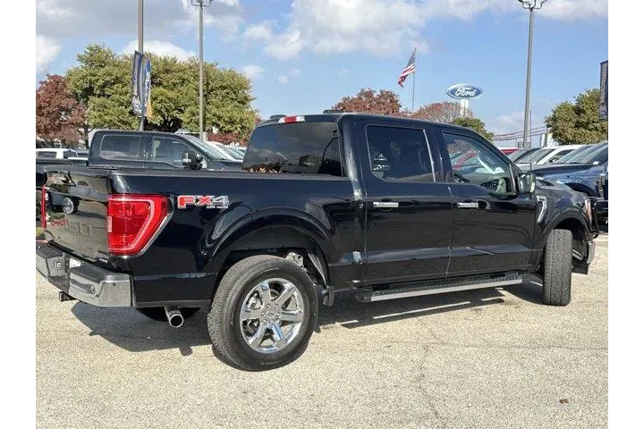 $38209 : Ford F-150 2023 4x4 XLT 4dr image 6