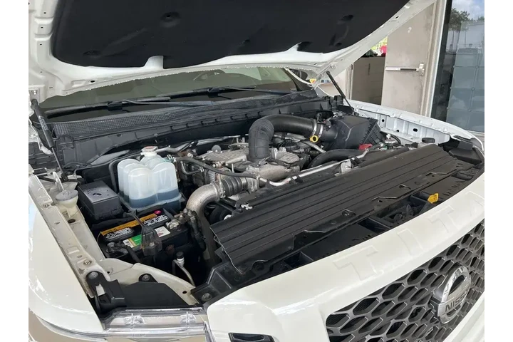 $26646 : Nissan Titan XD 2019 4x4 S 4 image 10