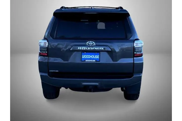 $33995 : Toyota 4Runner 2021 4x4 SR5 image 6