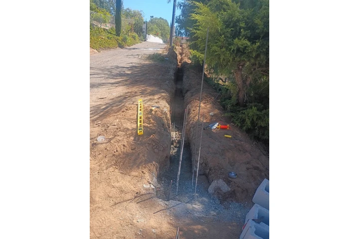 Build & remodeling image 5