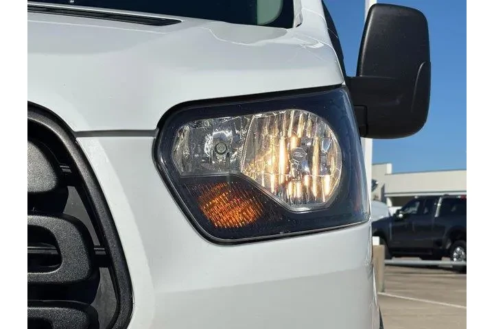 $26499 : Ford Transit 2019 250 3dr LW image 9