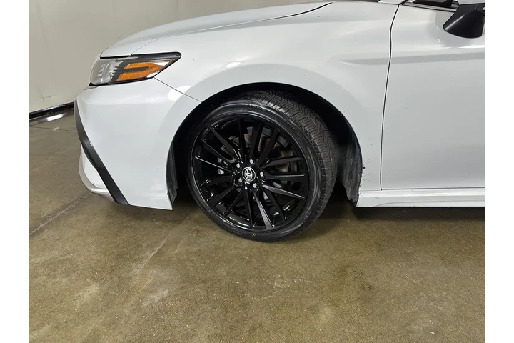 $26998 : Gold Certified 2024 Camry XSE image 5