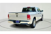 $25398 : Ram 1500 Classic 2024 4x2 SL thumbnail