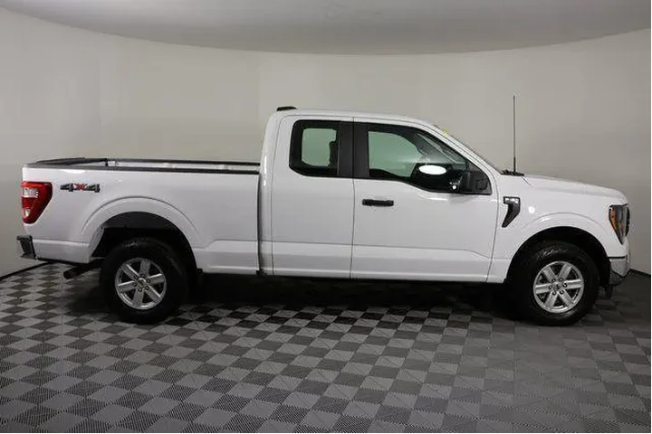 $34897 : Ford F-150 2023 4x4 XL 4dr S image 9