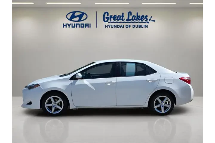 $9766 : Toyota Corolla 2018 LE 4dr S image 2