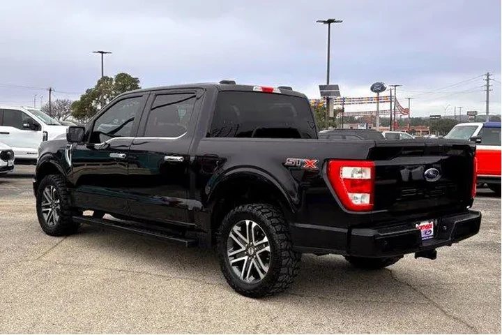 $34977 : Ford F-150 2023 4x2 XL 4dr S image 7