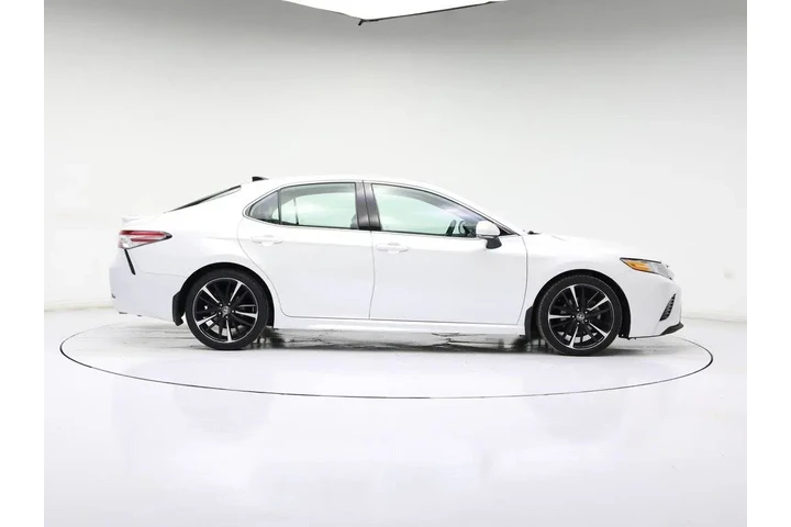 $25998 : Toyota Camry 2020 XSE V6 4dr image 7