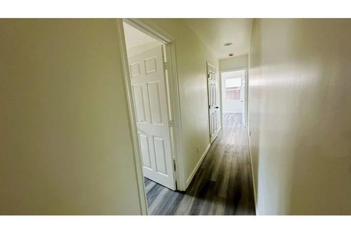 $2500 : Casa de Renta image 3