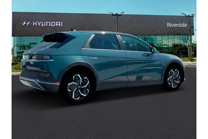 $24991 : Hyundai IONIQ 5 2024 SE 4dr image 8