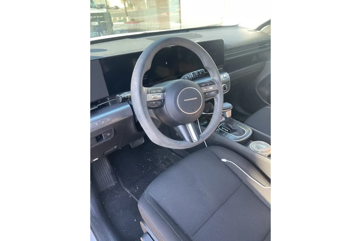 $21900 : Hyundai KONA 2024 SE 4dr Cro image 7