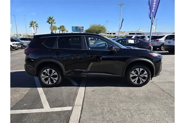 $19777 : Nissan Rogue 2022 AWD SV 4dr image 10