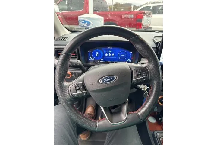 $29081 : Ford Maverick 2022 AWD XLT 4 image 9