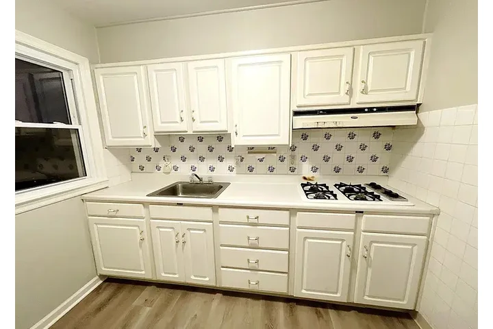 $800 : HOUSE FOR RENT IN INDIANAPOLIS image 8