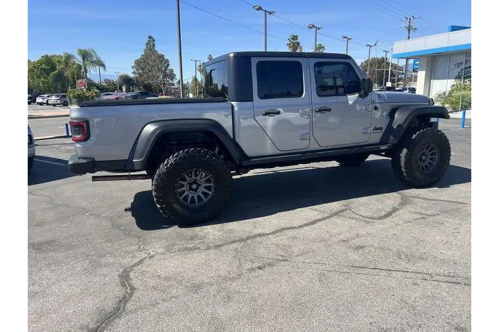 $31991 : Jeep Gladiator 2020 4x4 Spor image 5