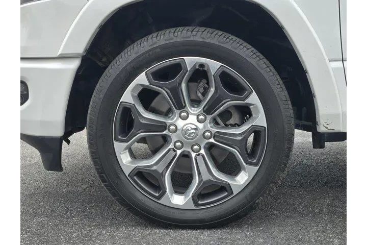 $33791 : Ram 1500 2021 4x4 Limited 4d image 10