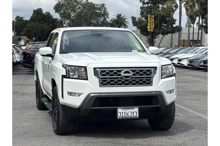 $28999 : Nissan Frontier 2024 4x2 PRO image 8