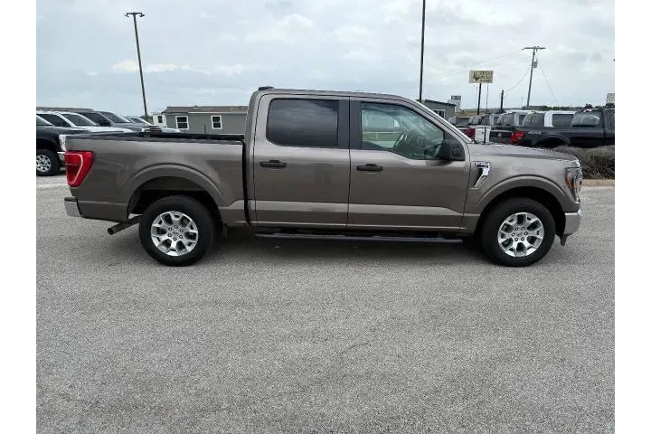 $33791 : Ford F-150 2023 4x2 XLT 4dr image 6