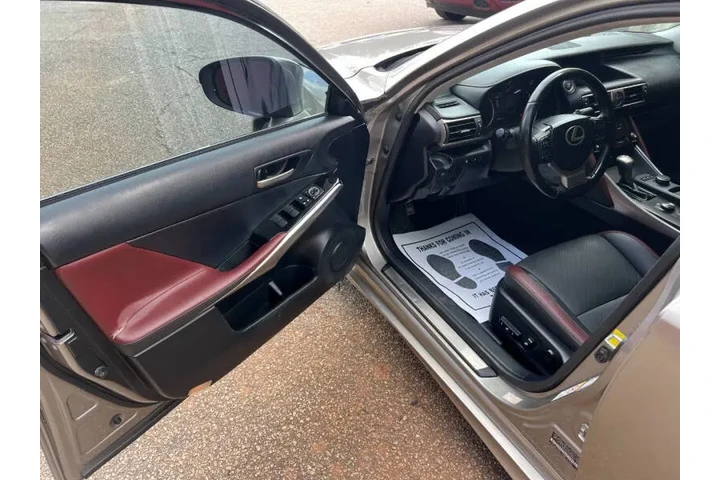 $14999 : 2017 IS 200t image 9