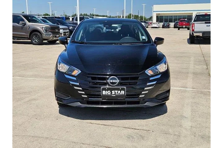 $16537 : Nissan Versa 2024 SV 4dr Sed image 6
