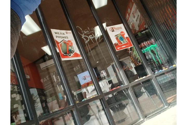 Servicio de limpieza de graffi image 7