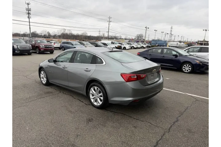 $14850 : 2023 Malibu LT image 5