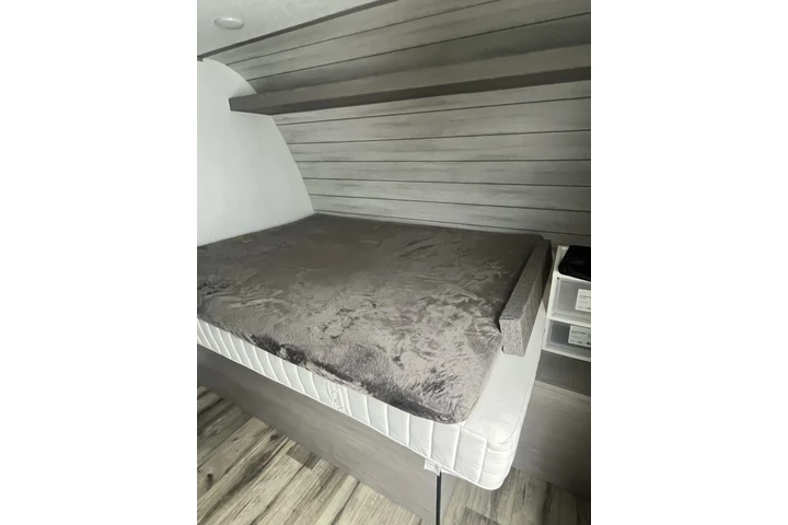 $950 : Rento Rv image 2