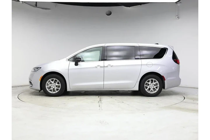 $28998 : Chrysler Pacifica 2024 Touri image 3