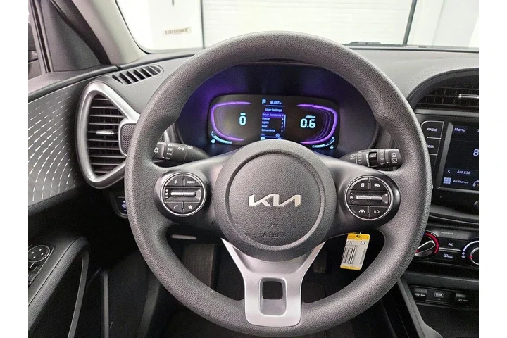 $15998 : Kia Soul 2023 LX 4dr Crossov image 10