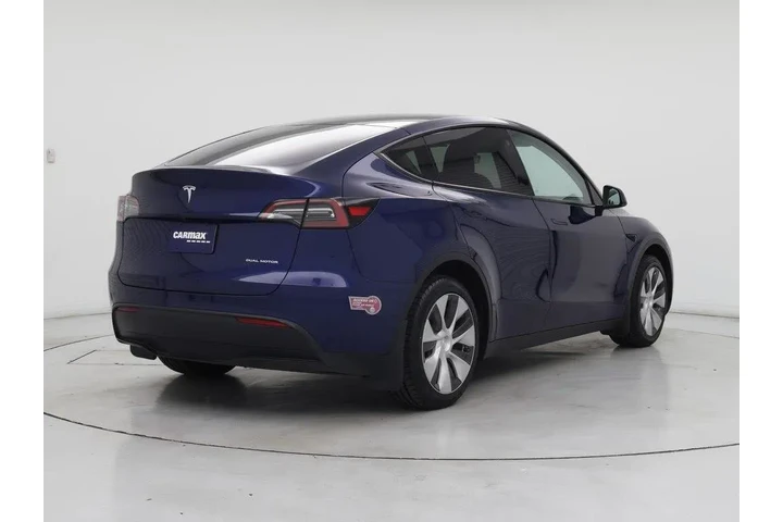 $33998 : Tesla Model Y 2023 AWD Long image 8